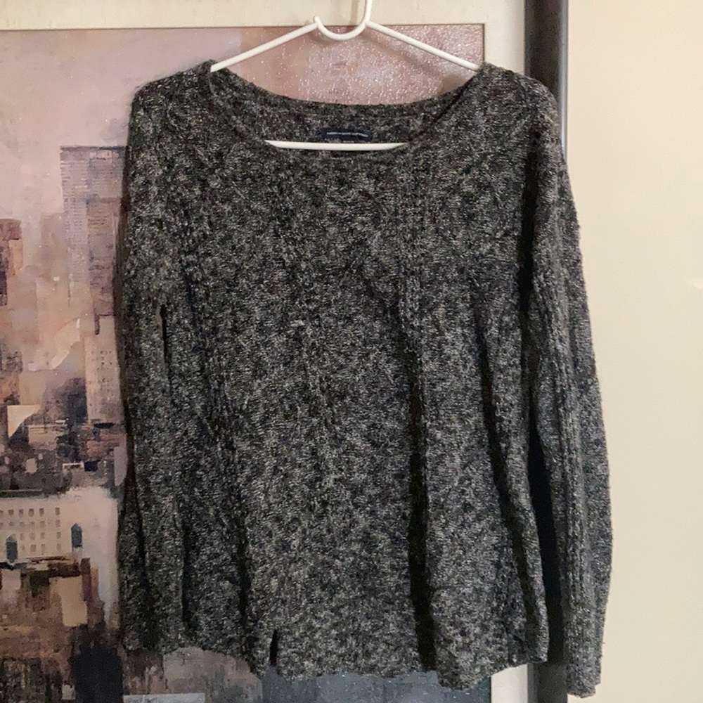 AE gray sweater